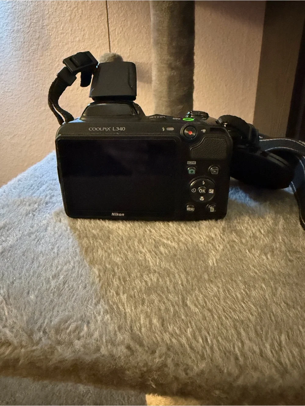 Nikon Black Digital Camera with Built-in Flash and Strap - coolpix L340